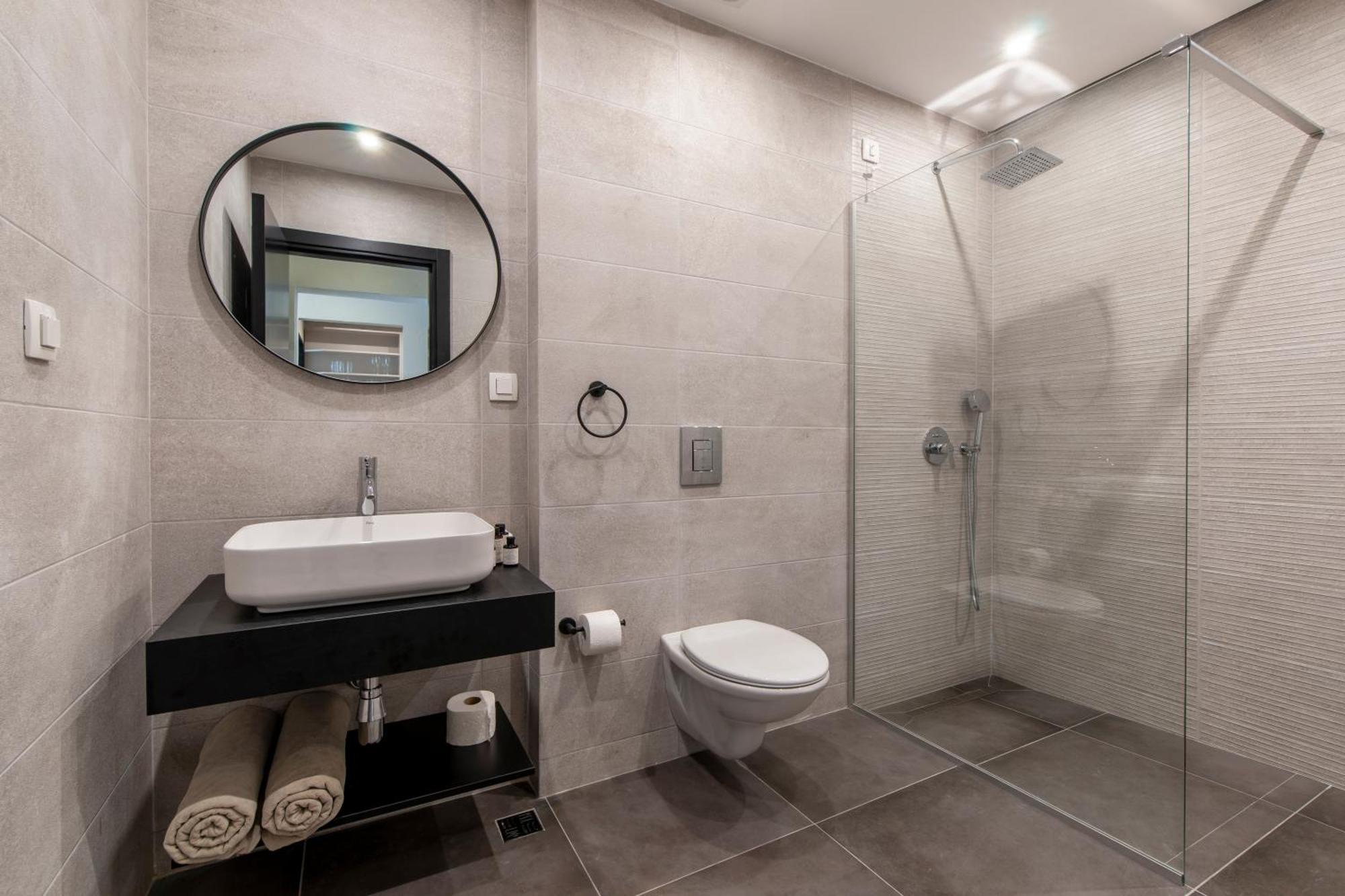 Soho Suites Bar Bagian luar foto